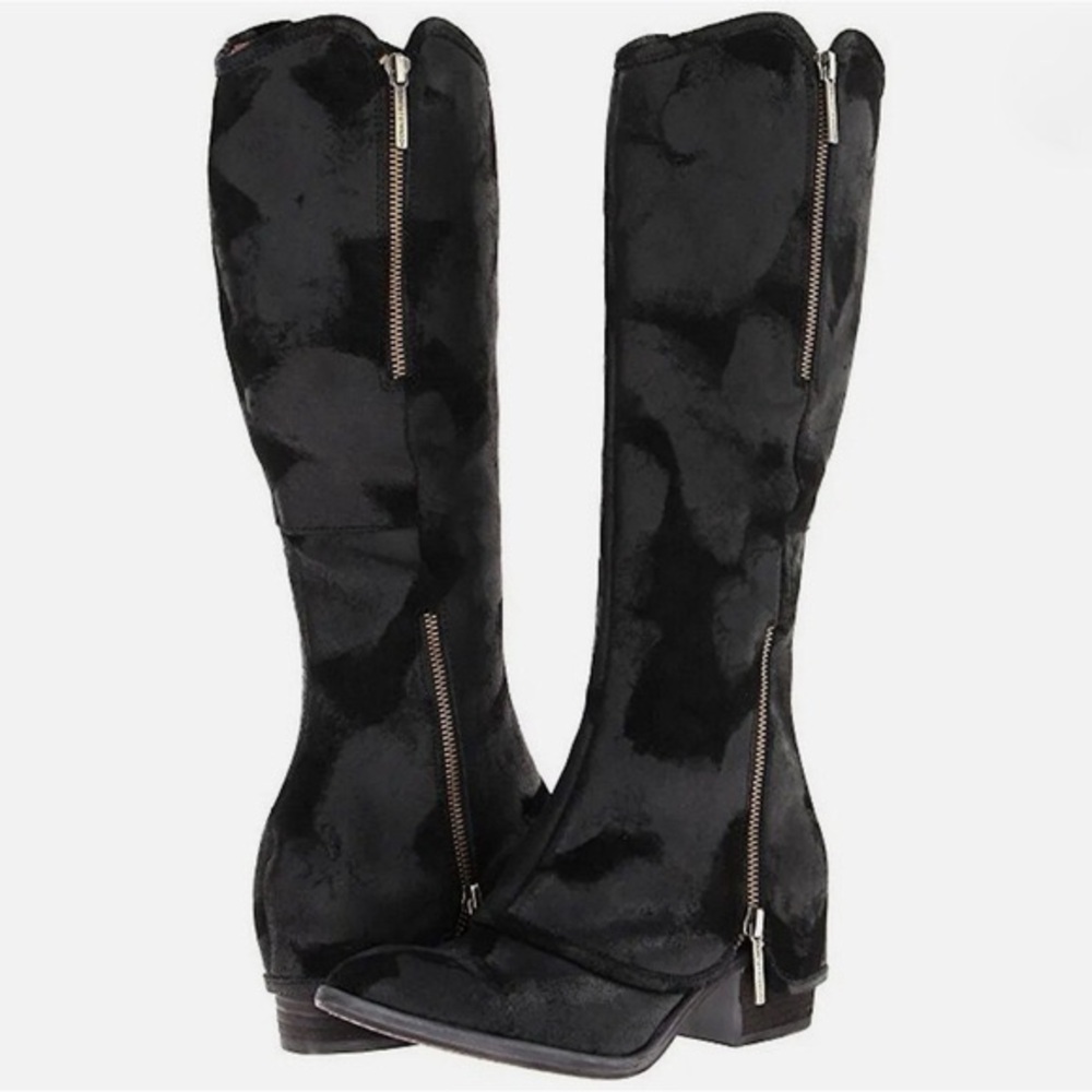Donald Pliner Leather Boots